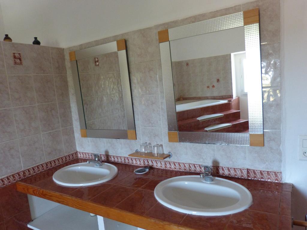 Mas Moise Bed & Breakfast Sauve Room photo